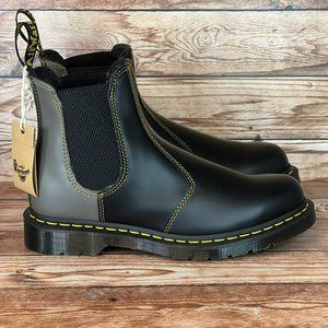 Dr. Martens 2976 Smooth Clash Chelsea Boot - Black Grey Womens Size 9 US New